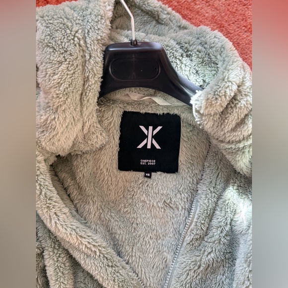 Onepiece adult cozy fleece onesie - Picture 4 of 6